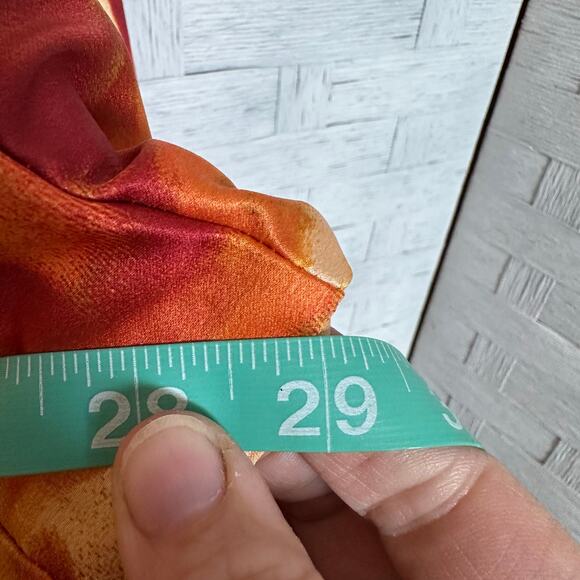 ASOS DESIGN Curve satin long sleeve wrap front mini dress orange abstract print - Picture 11 of 14